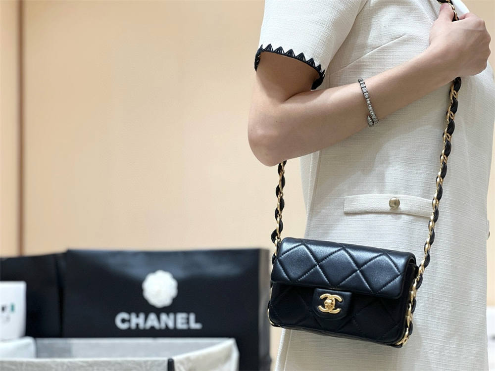 Chanel AS5175  Size: 12*16*5cm 2025 new 